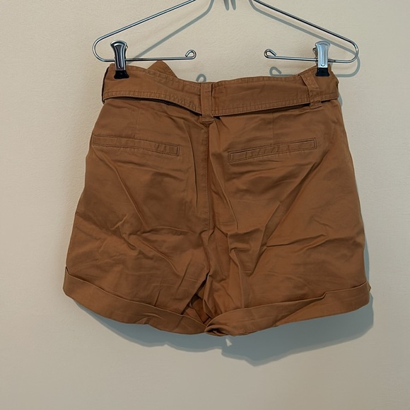 High Rise Pull-On Shorts - Picture 3 of 3